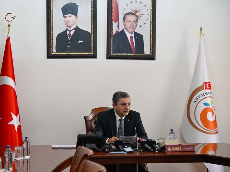 Antalya Valisi Hulusi Şahin, 31 Mart 2024 Mahalli İdareler Genel Seçimleri için seçim güvenliği tedbirlerini açıkladı.