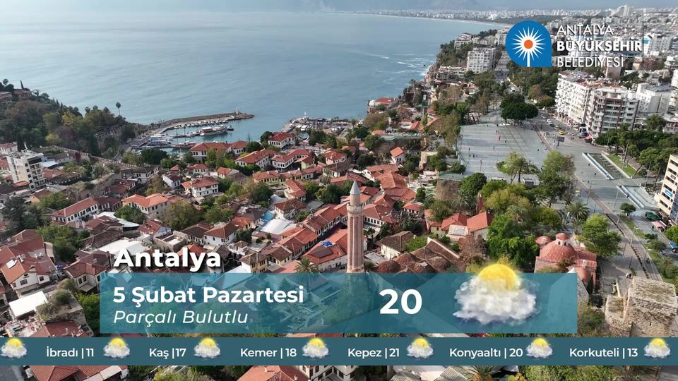 Antalya'da Haftanın İlk Gününde Bahar Sıcakları Sürüyor