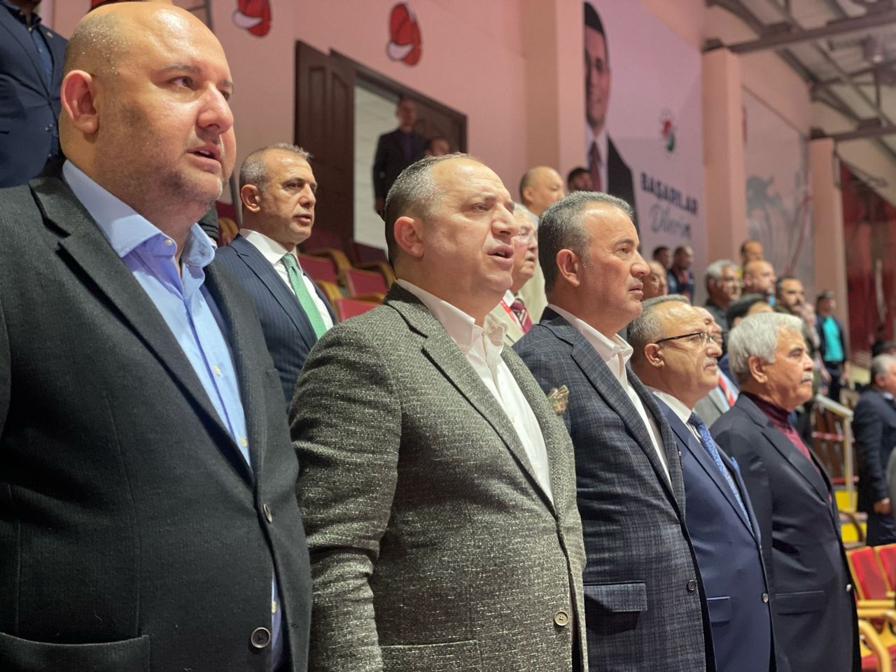Antalya, Yaşar Doğu, Vehbi Emre ve Hamit Kaplan anısına uluslararası güreş turnuvasına ev sahipliği yaptı