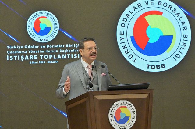 TOBB Başkanı ve Bakanlar Kumluca'da İstişare Toplantısı Düzenlendi