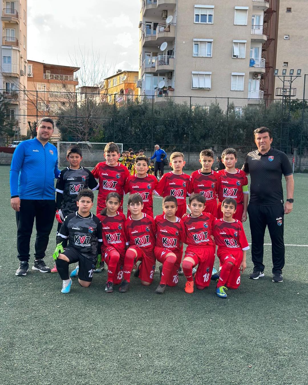 Kemer Belediyesi Futbol Okulu, Yerel Ligde Büyük Başarı Yakaladı