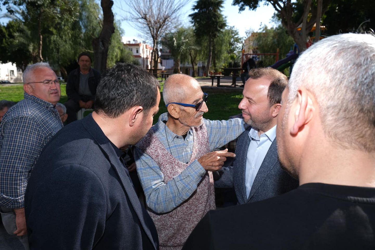 Antalya Milletvekili İbrahim Ethem Taş, Sadık Bey’in eşi için taziye ziyaretine katıldı