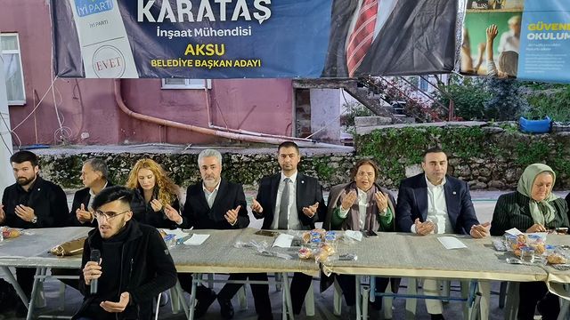 İYİ Parti, Antalya'da Geniş Katılımlı İftar Programı Düzenledi
