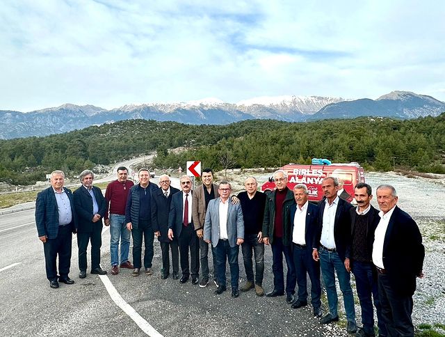 CHP Gündoğmuş Belediye Başkan Adayı Nurettin Sönmez, Önemli Parti İsimlerini İftar Yemeğinde Buluşturdu