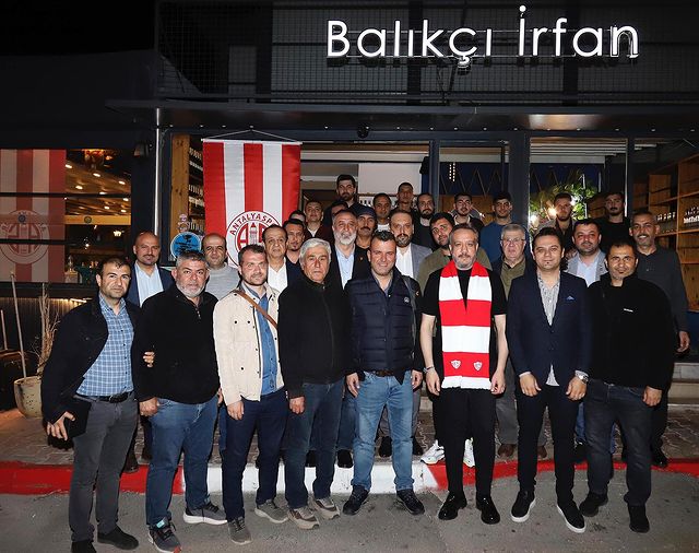 Antalyaspor Başkanı Sinan Boztepe, Spor Gazetecileriyle İftar Yemeğinde Buluştu