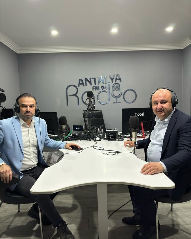MHP Antalya İl Başkanlığı, Yerel Radyo İstasyonunda Gündemi Değerlendirdi