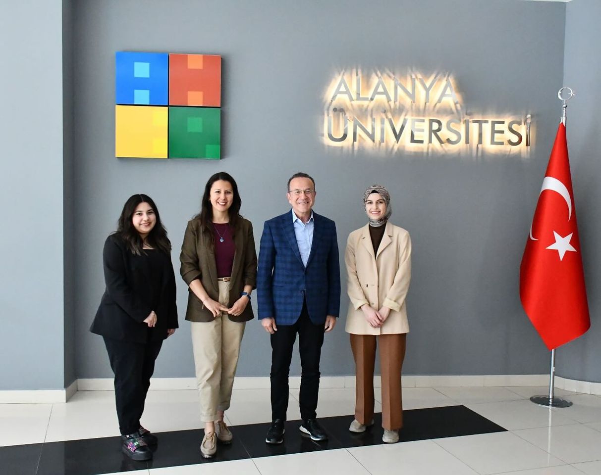 Alanya Üniversitesi Gastronomi ve Mutfak Sanatları öğrencileri, TÜBİTAK destekli projelerle dikkat çekiyor.