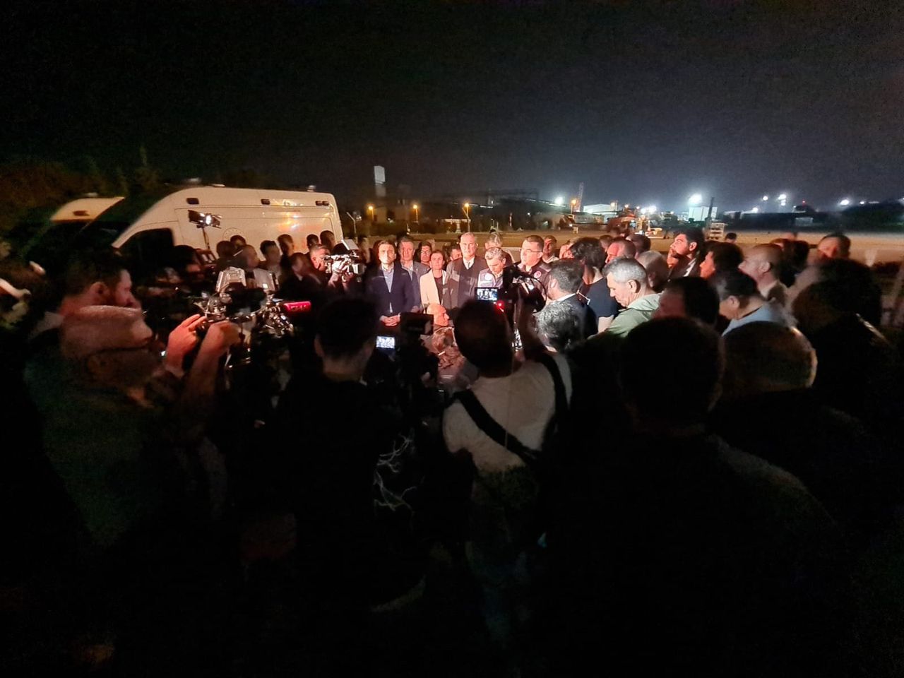 Antalya'da teleferik kazası: Yüzlerce kişi havada mahsur kaldı!