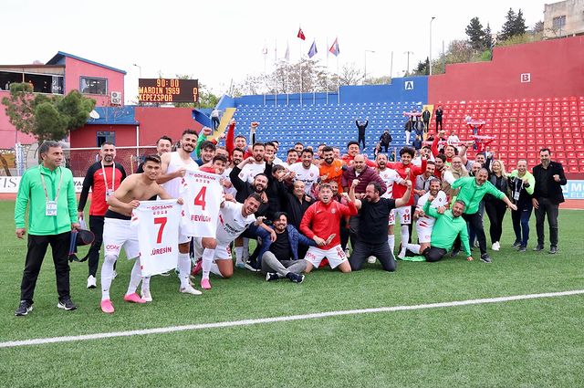 Kepezspor, Mardin 1969'u mağlup ederek TFF 2. Lig'e yükseldi