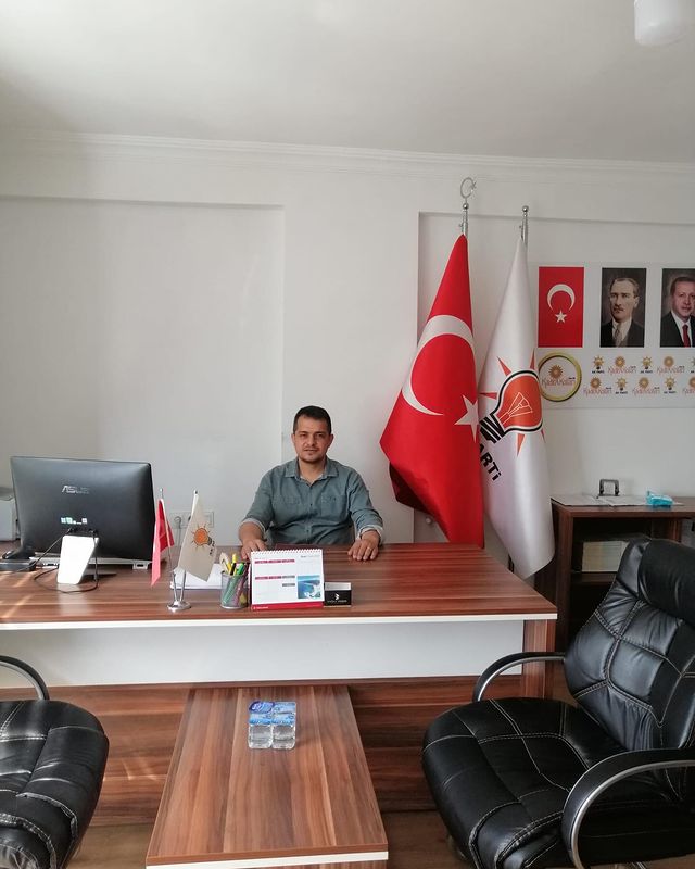 AK Parti Serik İlçe Başkanı Ecir Akıl, Halka Yönelik Hizmetleri İle Öne Çıkıyor