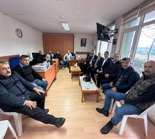Antalya'da Şehit Aileleri ve Gaziler Derneği, Devlet Su İşleri'ndeki gazilere ziyaret gerçekleştirdi.